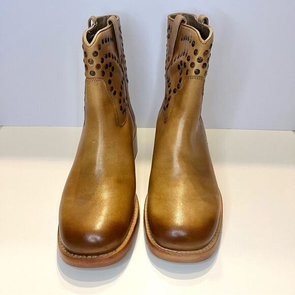 We The Free Harmony Studded Pull On Ankle Boots In Caramel, 9, New in Box - Picture 5 of 12